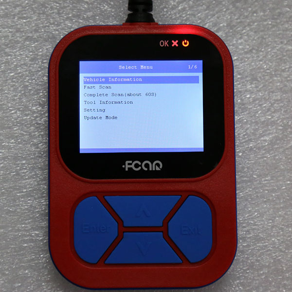fcar-f502-heavy-vehicle-code-reader-display-4